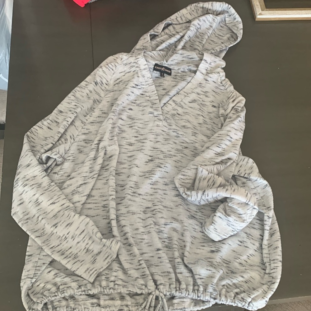 Hoodie with tie waist